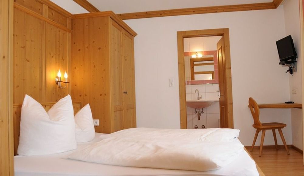 Das Gaestehaus Schneider Am Dorfplatz Alpbach Dış mekan fotoğraf