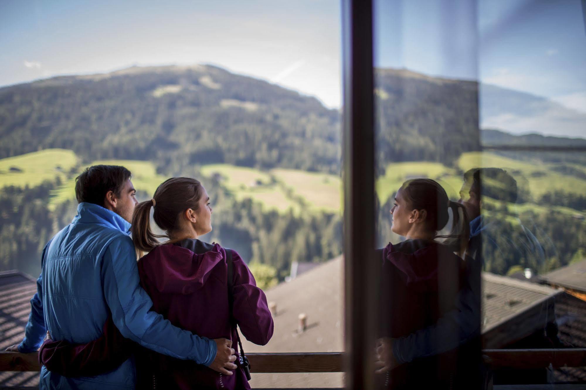 Das Gaestehaus Schneider Am Dorfplatz Alpbach Dış mekan fotoğraf