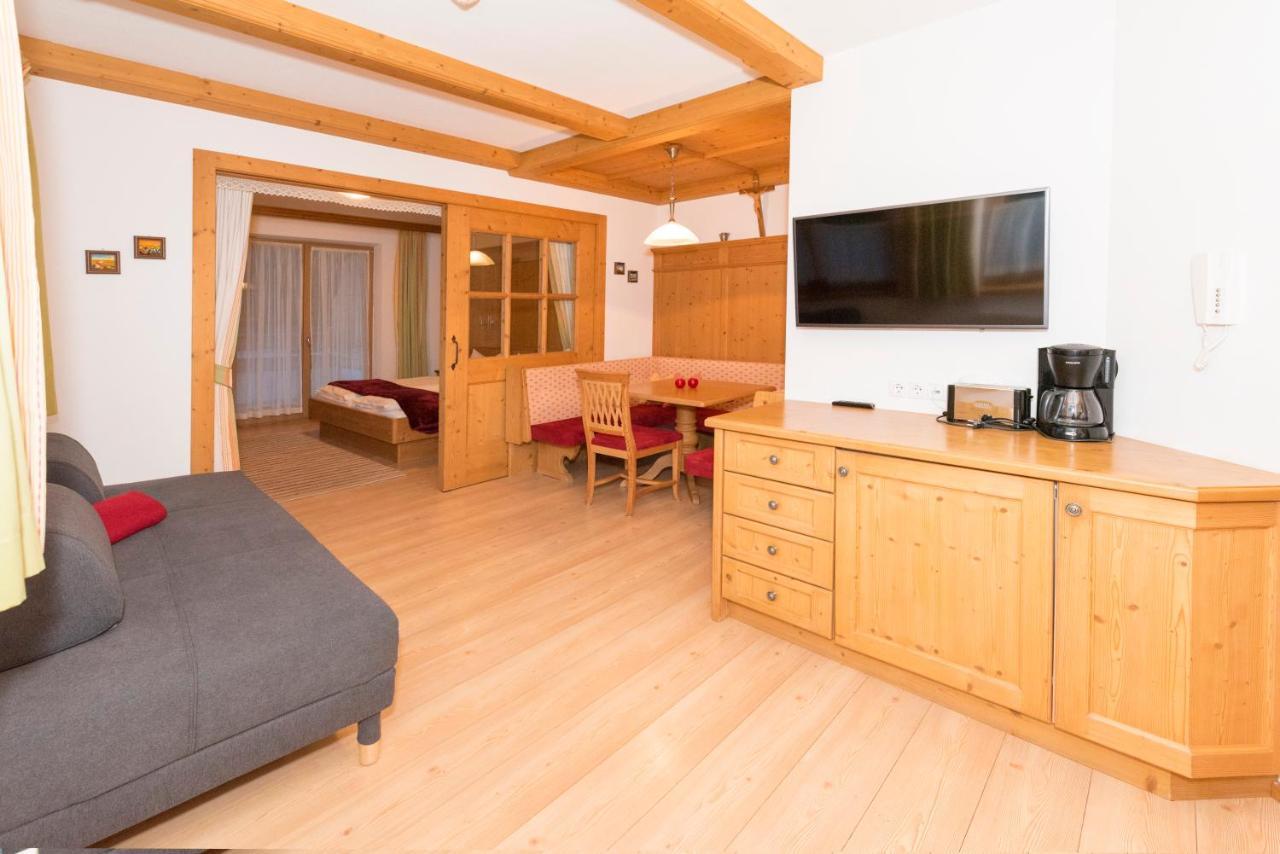 Das Gaestehaus Schneider Am Dorfplatz Alpbach Dış mekan fotoğraf