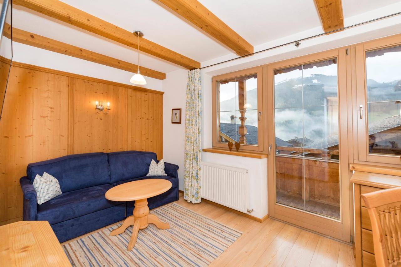 Das Gaestehaus Schneider Am Dorfplatz Alpbach Dış mekan fotoğraf